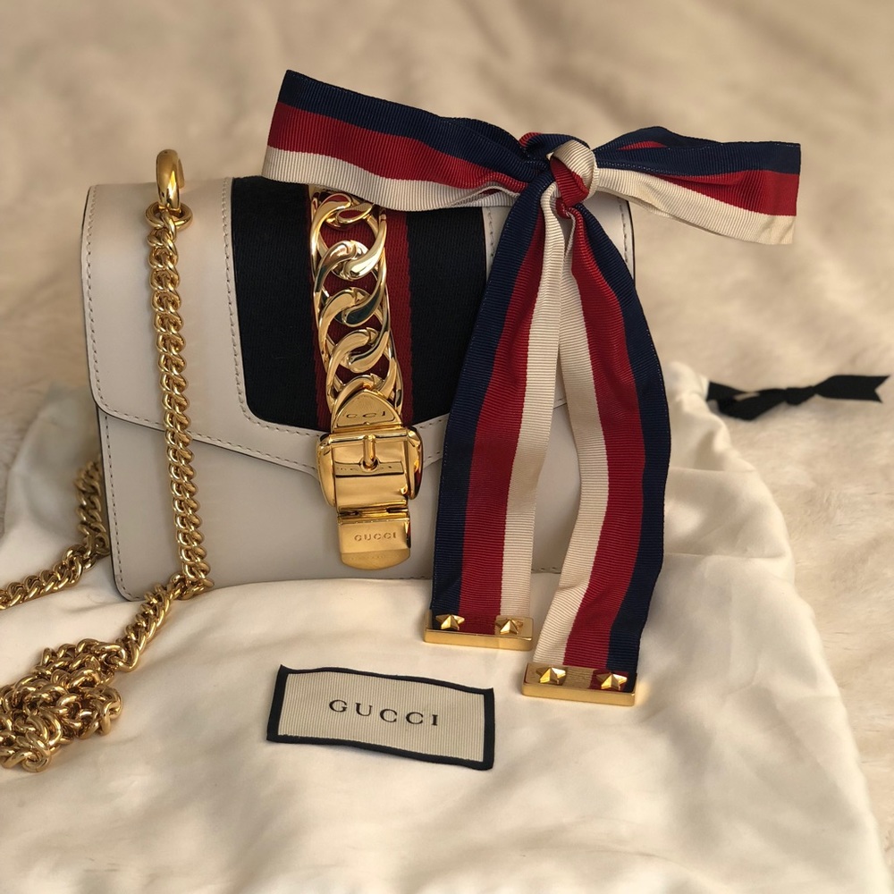 Gucci Sylvie leather mini chain bag